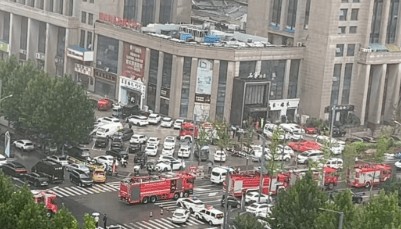 东海一饭店房顶发生塌陷,室内正举办宴席 当地应急管理局:救援仍在进行中