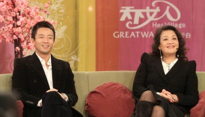 张兰未被封禁的账号开播，本人未露面