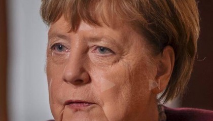 被问在中美之间选边站,默克尔:欧洲不总是与美国利益一致