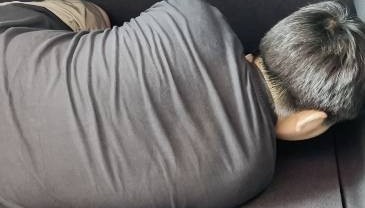 9岁男童被安排后备箱数小时,生母再发声:已提起诉讼