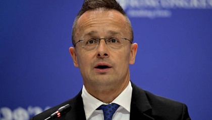 匈牙利外交部长:允许乌克兰远程打击俄境内目标是危险行为