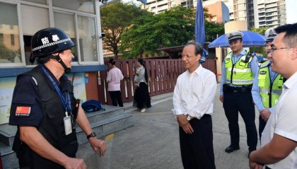 郭文海:坚决维护人民群众生命安全和社会稳定