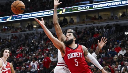 范乔丹28+7申京三双 火箭大胜公牛豪取5连胜