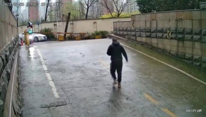 29岁女子遭丈夫碾轧拖拽8米死亡,女方家属发声