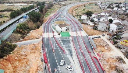 江西被高速绕行“最强钉子户”：为何政府花大钱改道，也不肯妥协？