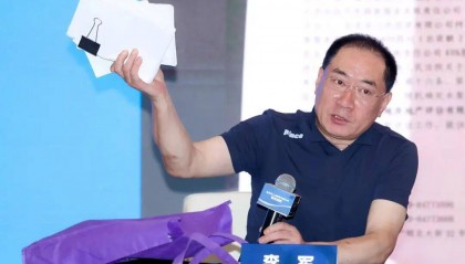 知名女歌手被前夫举报,本人发文:“愿男人多些担当”