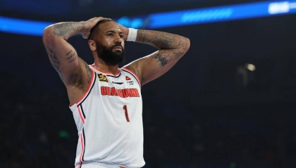 末节仅得4分!广东不敌江苏 新外援阿姆斯首秀5中1