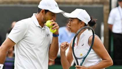 张帅/阿雷瓦洛2-0前冠军组合 晋级温网混双半决赛