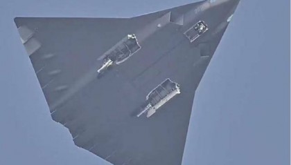 中国六代机横空出世，印媒兴奋了：这是印度获得五代机的好机会