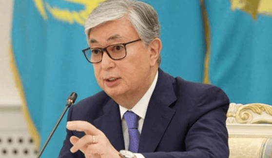 忍无可忍无需再忍!刚拿下稀土大单,特朗普又要开“第二枪”,全球收到通告,事情果然不简单