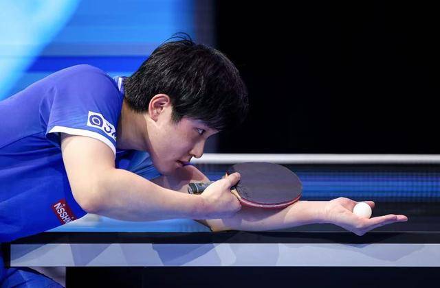 国乒“四连败”后王艺迪赢得首胜，张本智和首轮就遇“内战”