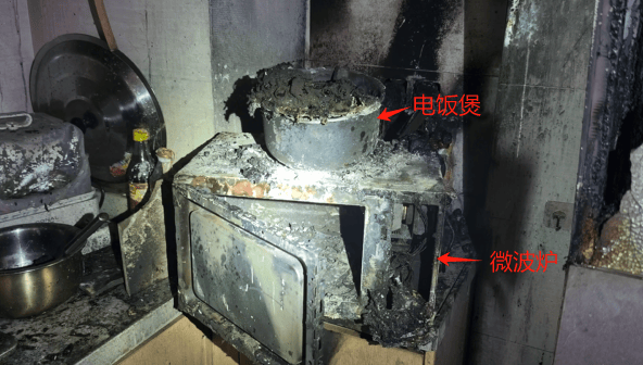 大意了!爷爷送孙子上学前忘了这件事,一家人差点无家可归!